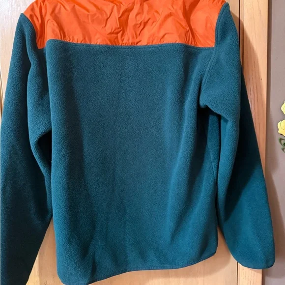 Vineyard Vines Green and Orange Zip Up Sweater